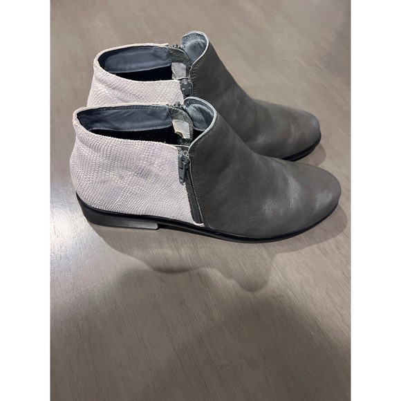 Naot Shoes - Naot Women's Italian Leather Helm Bootie Tin‎ Gray/Silver Snake Size 42(11)